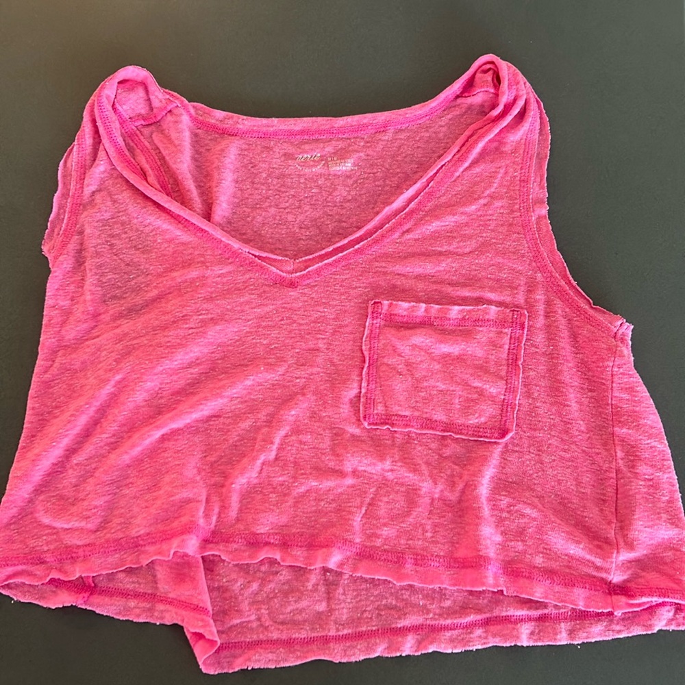 Aerie size medium top perfect for swim cover up